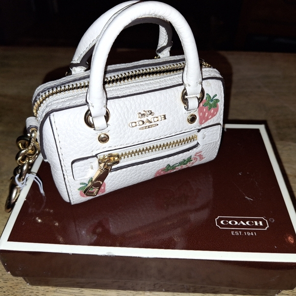 Coach strawberry mini Rowan bag - Picture 1 of 11
